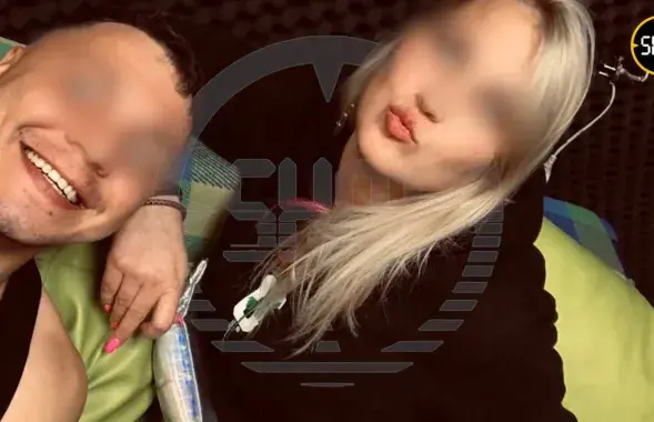 Задержанная в Москве семейная пара / @shot_shot
