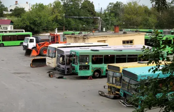 Філіял &quot;Аўтобуснага парку №2&quot; у Мазыры / vk.com/belbus07
