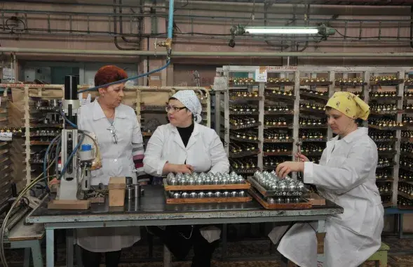 На Чапаеўскім механічным заводзе вырабляюць капсулі-дэтанатары, піратэхнічныя рэле і дэтанавальныя шнуры /&nbsp;volga.news
