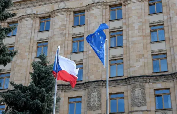 У адказ на высылку расійскіх дыпламатаў Масква абвясціла персонамі нон грата 20 чэшскіх дыпламатаў / Reuters​
