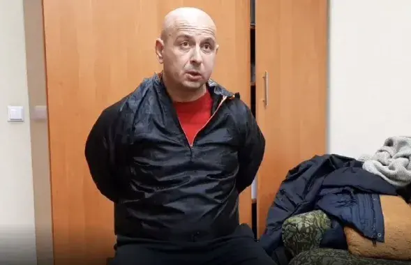 Сяргей, кіроўца разбітага сілавікамі аўтамабіля