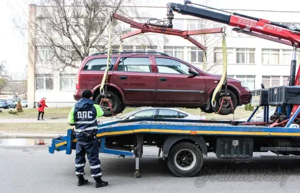 Эвакуацыя аўтамабіля /&nbsp;autogrodno.by