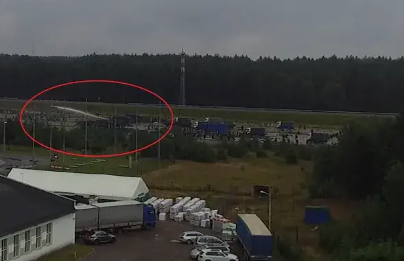 Занятия силовиков на полигоне / Скриншот с видео​
