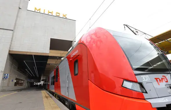 Акрамя пасажырскіх цягнікоў па маршруце Мінск-Масква&nbsp;ходзіць і хуткасная &quot; Ластаўка&quot;&nbsp;/ БЕЛТА