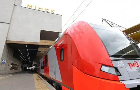 Акрамя пасажырскіх цягнікоў па маршруце Мінск-Масква ходзіць хуткасная &quot;Ластаўка&quot; / БЕЛТА​