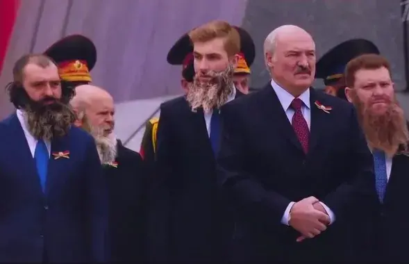 На думку Урганта, хутка можна будзе лёгка вызначыць, у каго засталіся запасы касметыкі / Скрыншот​