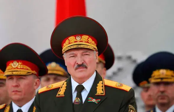 Александр Лукашенко на параде 9 мая 2020 года в Минске / president.gov.by​