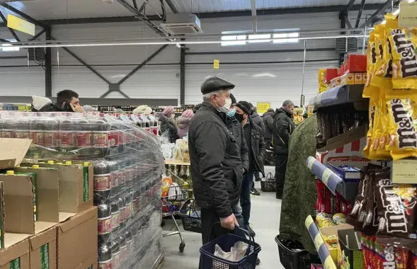 На дадатковую зніжку могуць разлічваць пенсіянеры, шматдзетныя сем&#39;і і малазабяспечаныя беларусы / intex-press.by, фота Таццяна Малеж​