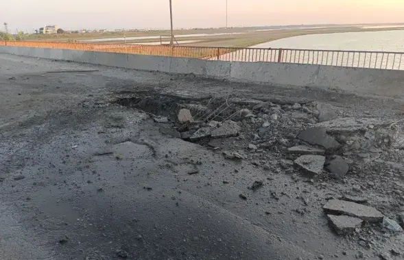 Поврежденный мост /&nbsp;@SALDO_VGA
