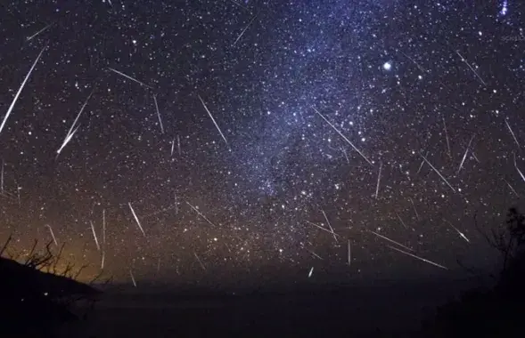 На ілюстрацыі іншая метэарытная плынь&nbsp;&mdash;&nbsp;Персеіды. Але будзе падобна.