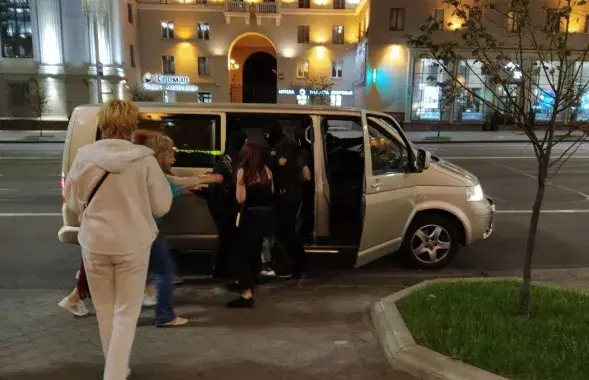 Задержание на проспекте Независимости / Еврорадио