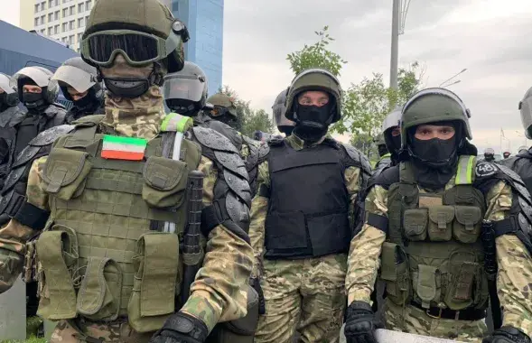 Байцы ўнутраных войскаў актыўна ўцягнутыя ў разгоны мірных акцый пратэсту / Еўрарадыё​