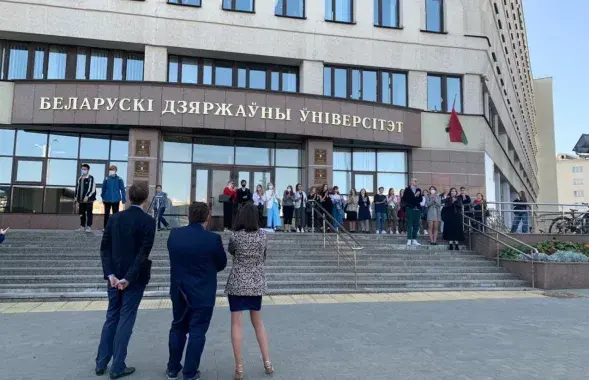 Акцыя салідарнасці студэнтаў Інстытута журналістыкі і ФФСН
