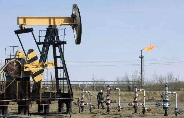 &quot;Сургутнафтагаз&quot; &mdash; адзін з найбуйнейшых пастаўшчыкоў нафты ў Беларусь / Reuters