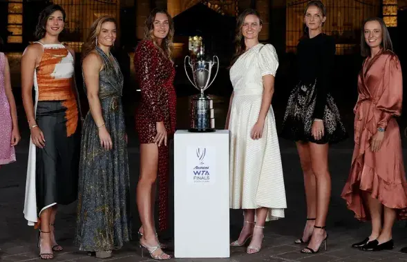 Участницы итогового турнира WTA, а среди них и Арина Соболенко / wtatennis.com​