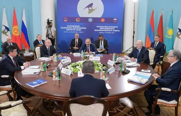 Расія зняла забарону на пастаўкі прадукцыі двух беларускіх прадпрыемстваў