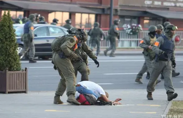 Да нямецкіх адвакатаў звярнуліся беларусы, пацярпелыя ад гвалту / TUT.BY​