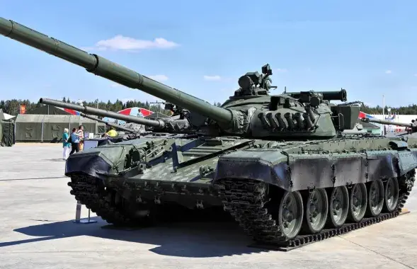 Польшча перадала Украіне танкі Т-72 / twitter.com/carramba66, ілюстрацыйнае фота
