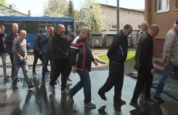 Удзельнікі вучэнняў тэрытарыяльных войскаў / скрыншот ВоенТВ