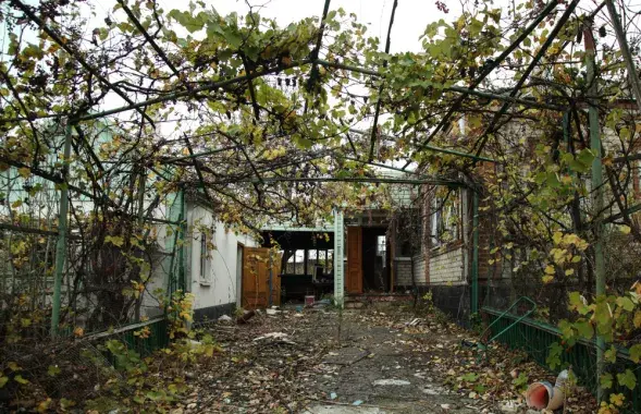 Украінскае сяло Шырокіна пад Марыупалем &mdash; адзінае ў зоне АТО, куды пасля эвакуацыі не вярнуліся людзі.