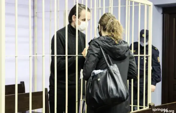 Артем Токарчук в суде / spring96.org​