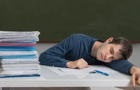 Што складаней: вучыць дзяцей або запаўняць шматлікія паперкі?​