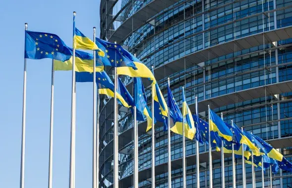 Еврокомиссия рекомендовала предоставить Украине статус кадидата в ЕС​ / pixabay.com