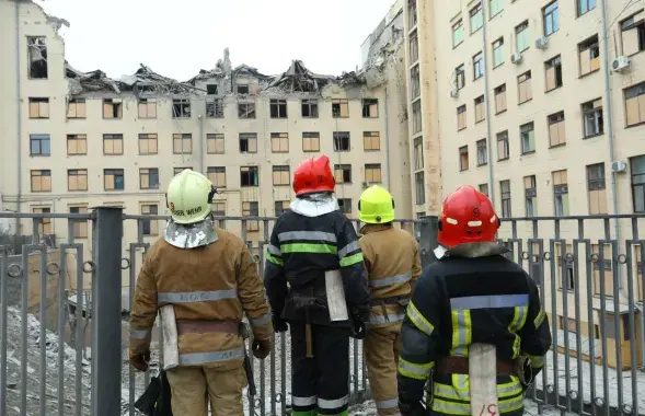 Россияне периодически обстреливают Харьков, последствия ракетного обстрела 6 февраля /&nbsp;@synegubov
