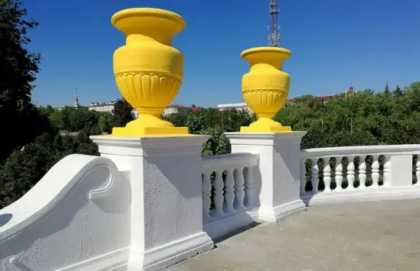 Жоўтыя вазы ў Мінску не перафарбуюць —  у бліжэйшы год