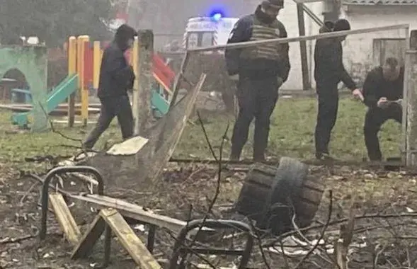 На месте падения вертолета работают следователи / Магнолия ТВ
