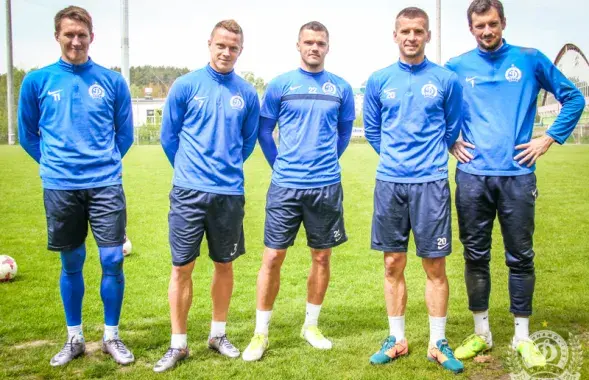 Антон Сорока на снимке крайний слева. Фото: dinamo-minsk.by​