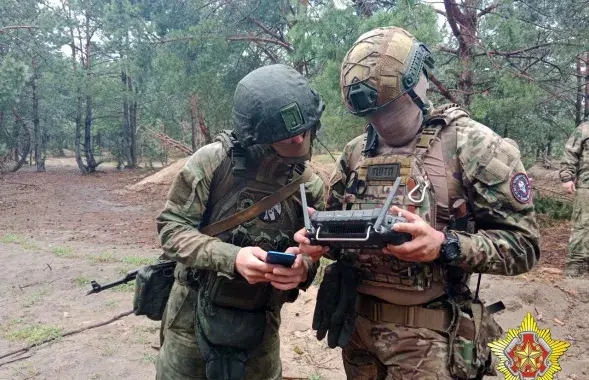 У Беларусі найміты з ПВК "Вагнер" інструктуюць беларускіх вайскоўцаў &nbsp;/ @modmilby