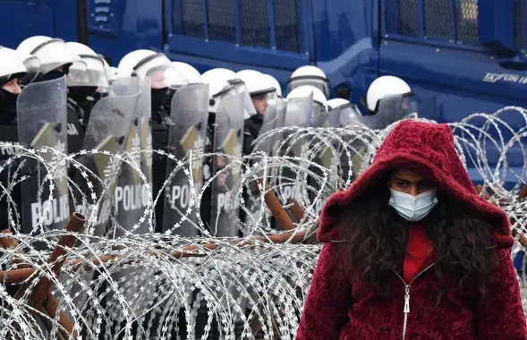 Мігрантка на беларуска-польскай мяжы / Gazeta Wyborcza