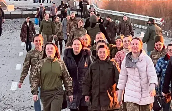 Украінкі, вызваленыя з палону / Бі-Бі-Сі
