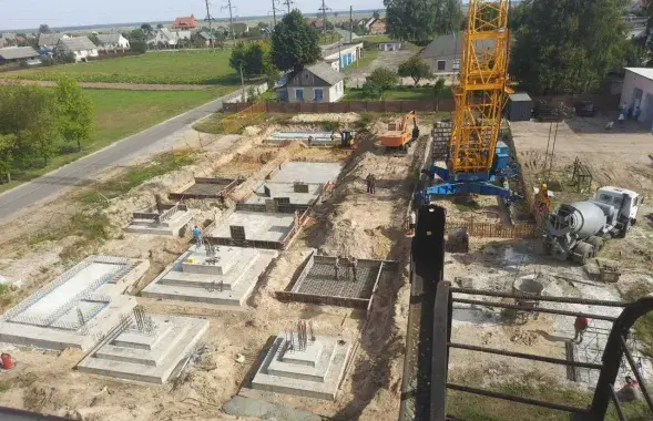 Будоўля фармацэўтычнага завода ў Ганцавічах
