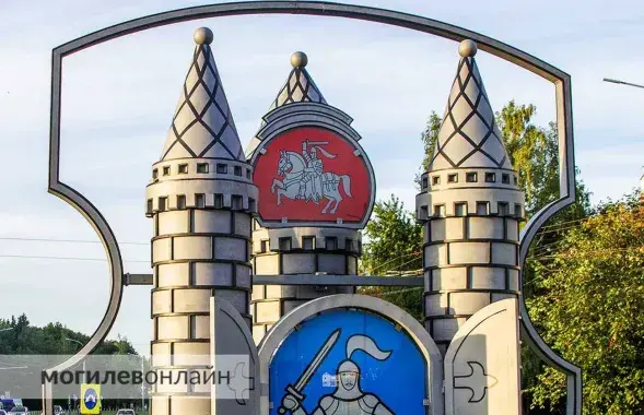 "Пагоня" на гербе Магілёва /@mogilevonline