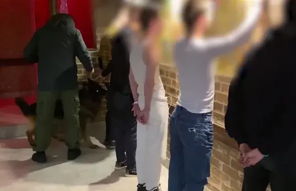 Падчас міліцэйскага рэйду па барах і клубах
