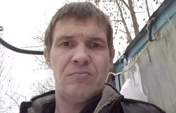 Дзяніс Хахлоў