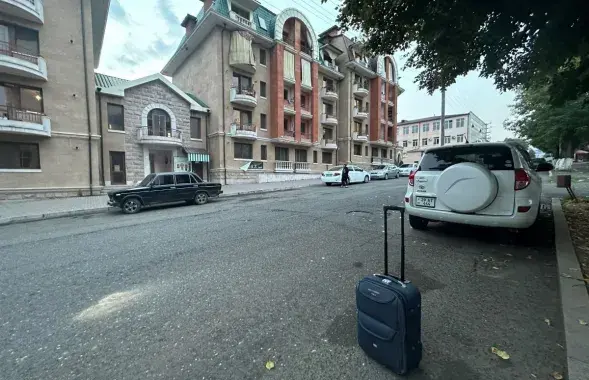 Типичная ситуация в НК, все готовятся к отъезду