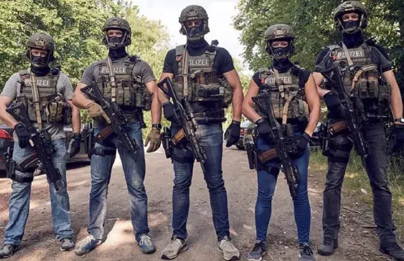 Паліцэйская аперацыя прайшла раніцай у чацвер
