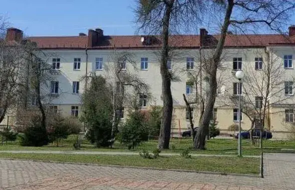 Дом, у якім жыў у Гродне Васіль Быкаў

