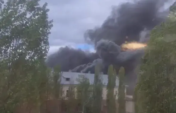 Пажар на заводзе ў Варонежы
