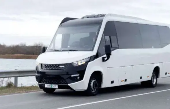 У Беларусі з'явілася новая марка аўтобусаў
