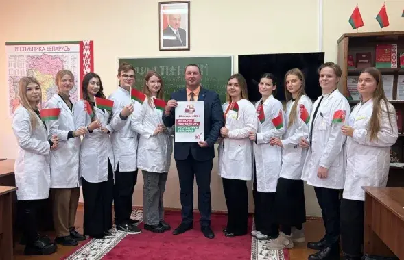 Студэнты Віцебскага медуніверсітэта таксама "дэманструюць падтрымку"
