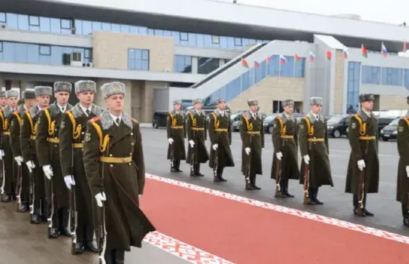 Владимир Путин прилетел в Национальный аэропорт "Минск"
