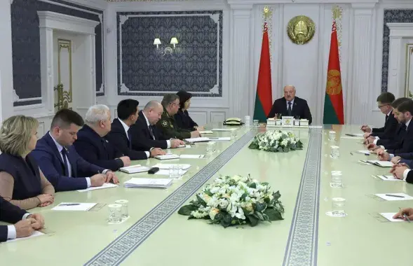 Лукашэнка і яго давераныя асобы
