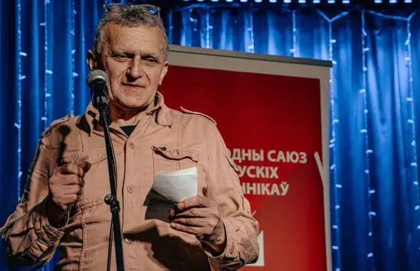 Сяржук Сыс

