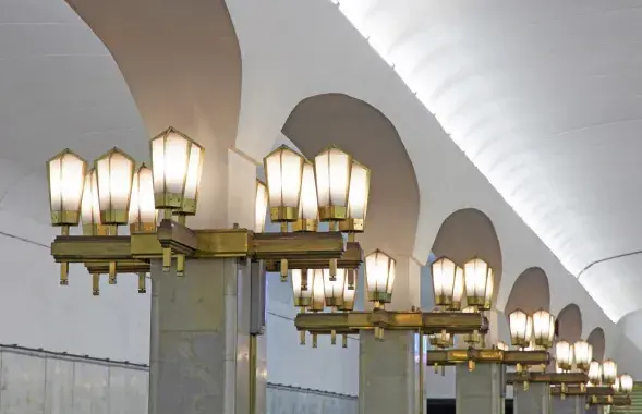 В минском метро
