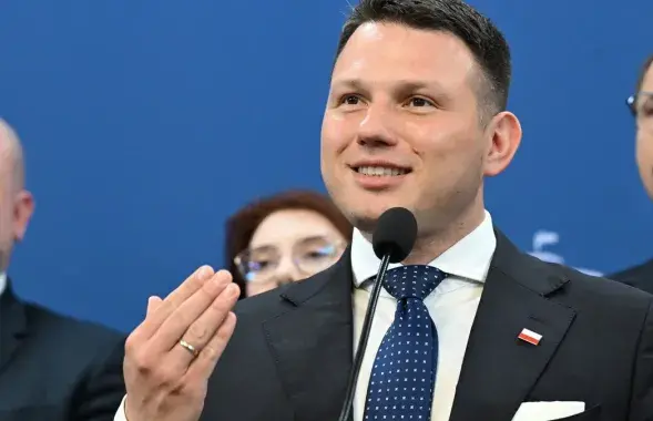 Славамір Менцэн
