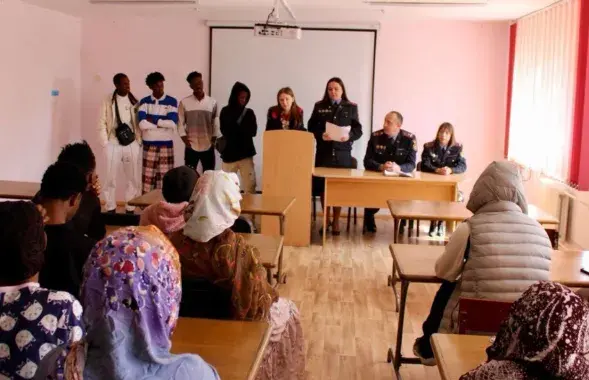Чатырох самалійскіх навучэнцаў дэпартуюць з Беларусі
